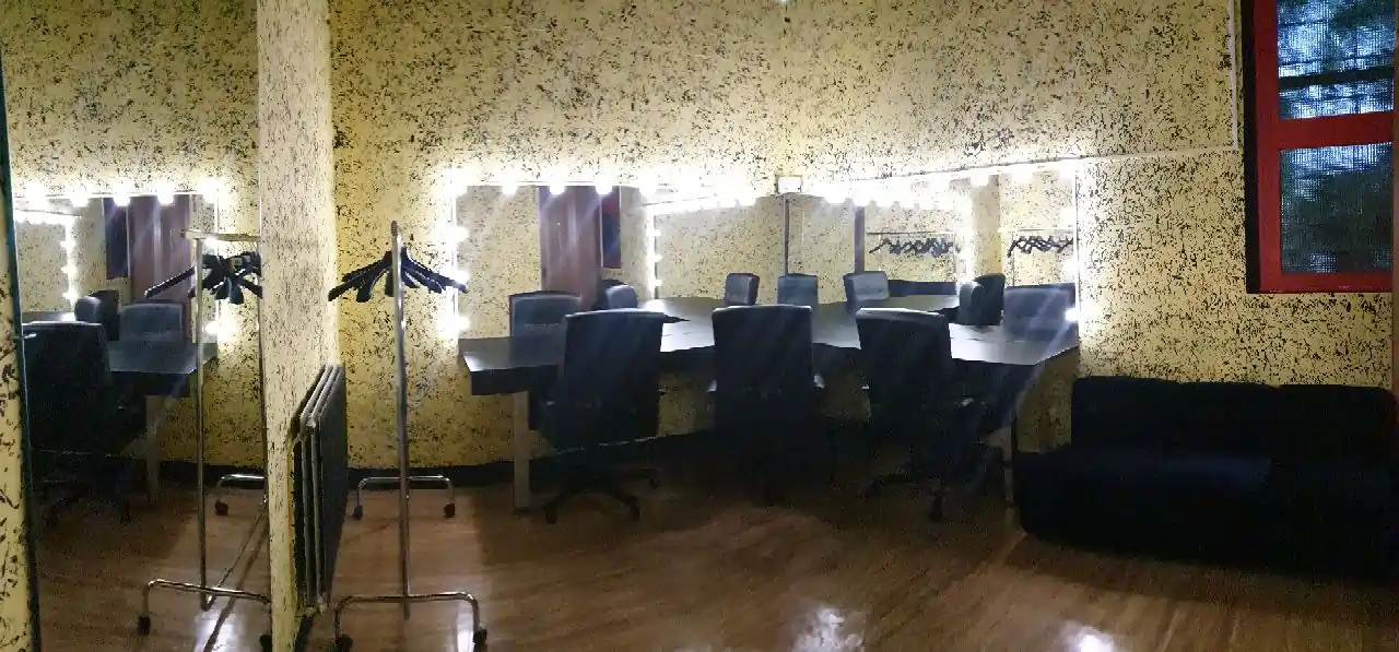 G-Camerino-Swinger-Prive.webp